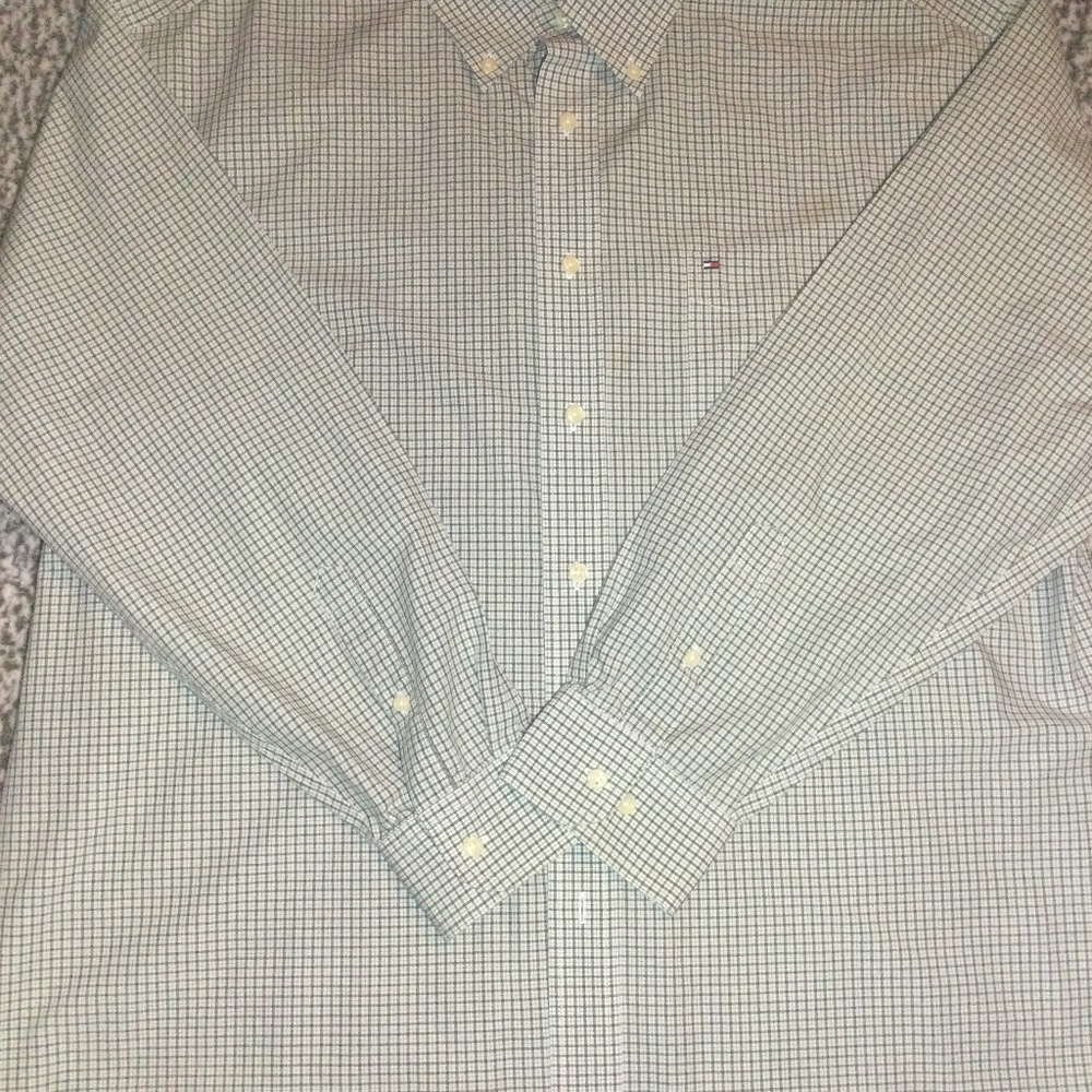 Tommy Hilfiger Long Sleeve Button-Down Shirt - Picture 4 of 10